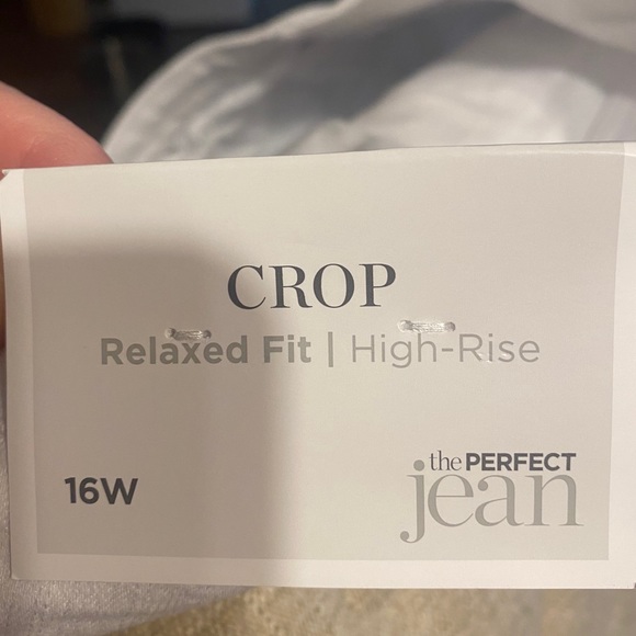 Capri pants - Picture 3 of 3